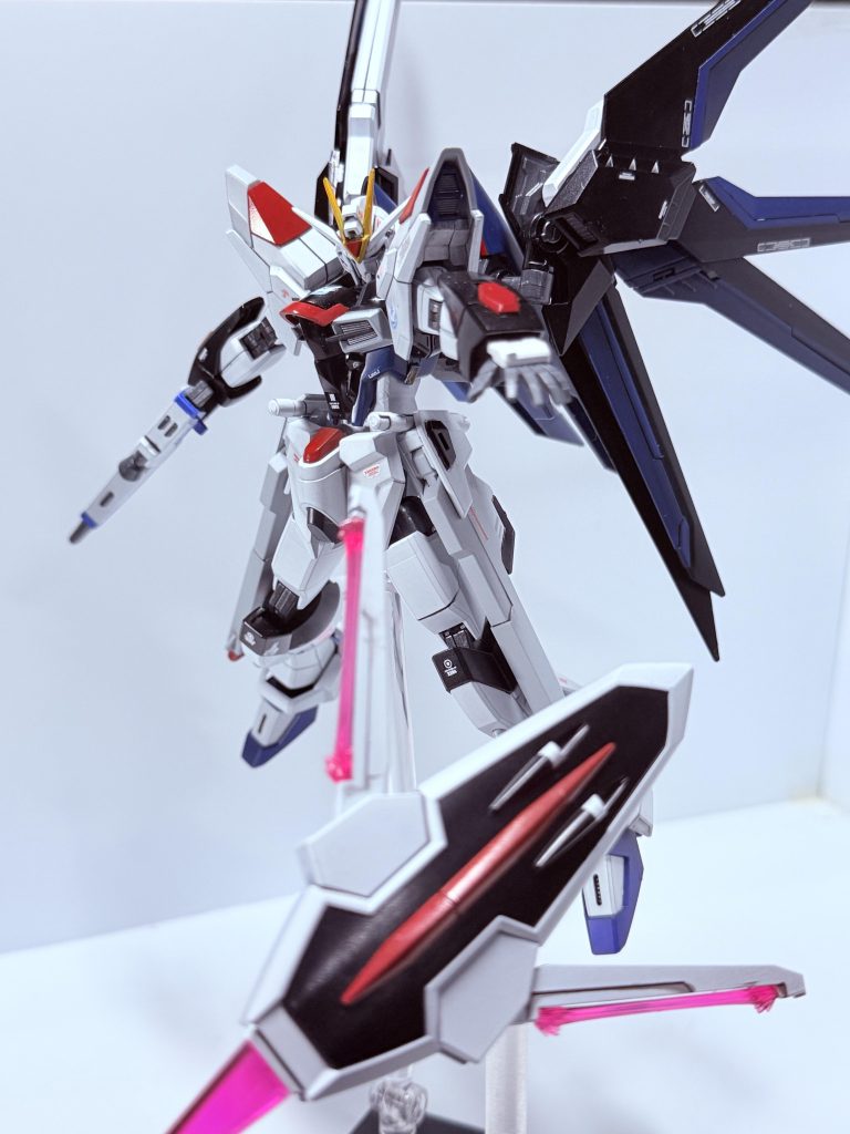 FREEDOM–9枚目/制作者：Tomoyuki4560