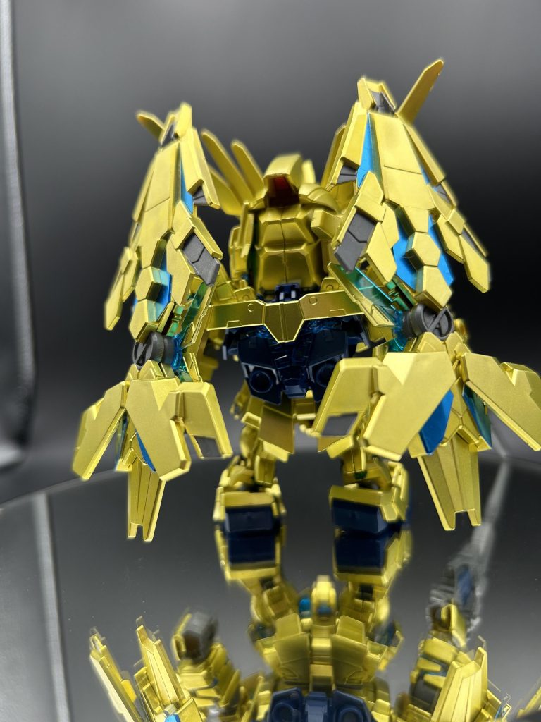 ガンダムフェネクス–4枚目/制作者：のん