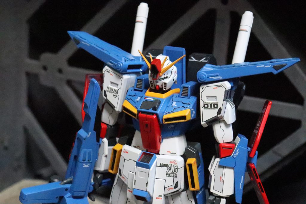 上半身はプラ板肩青パーツを延長。胸部プラ板追加しています。