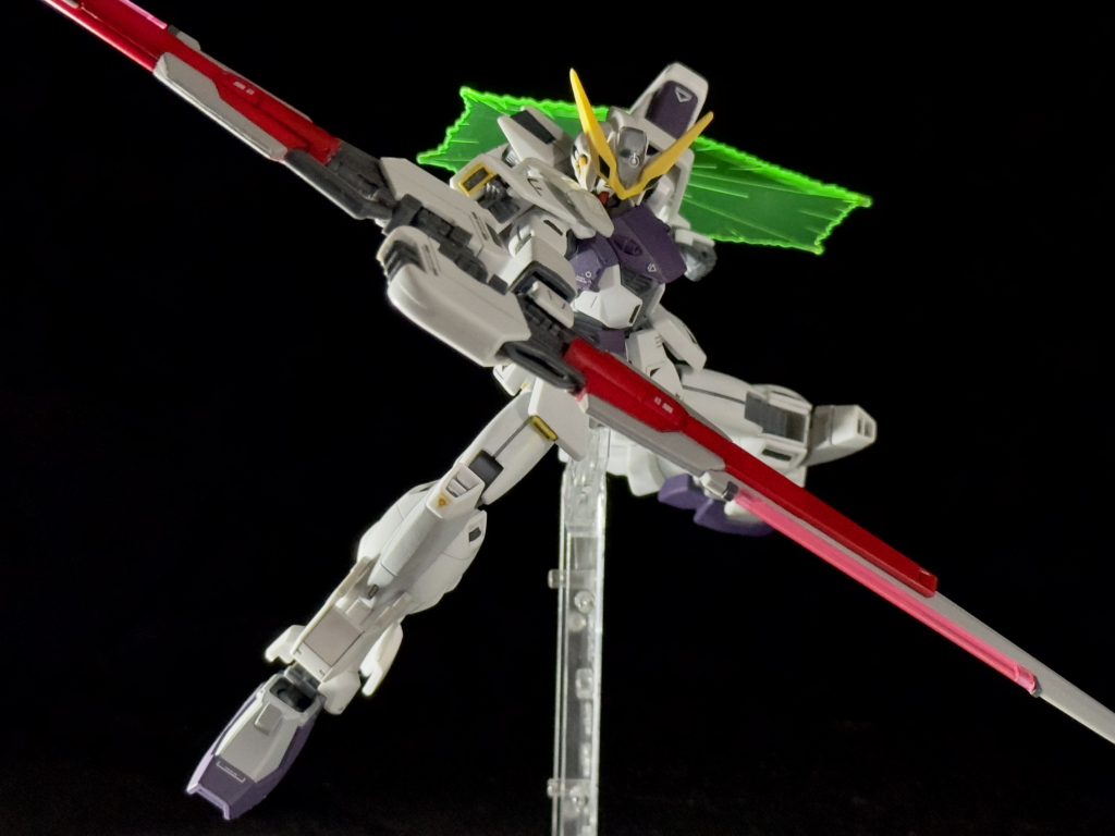 ビークスは連結させてアンビデクストラス・ハルバード形態をとることも可。オマケ的に付けた機能がわりかし良かったので採用。