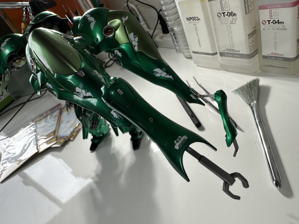 隠し腕。このギミックは格好良い…(gundam-kao6)