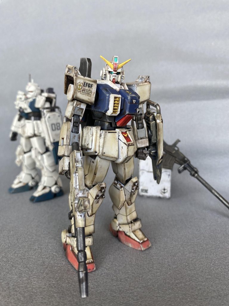 HGUC陸戦型ガンダム–4枚目/制作者：MOK-KUN