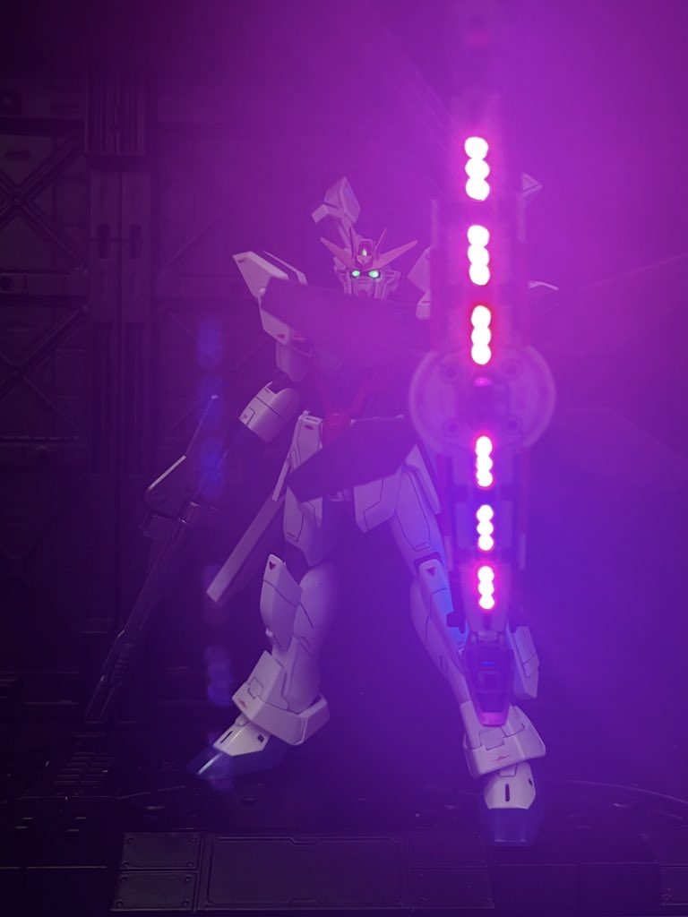 ディバイダーは持ち方で縦に構える事もできます。