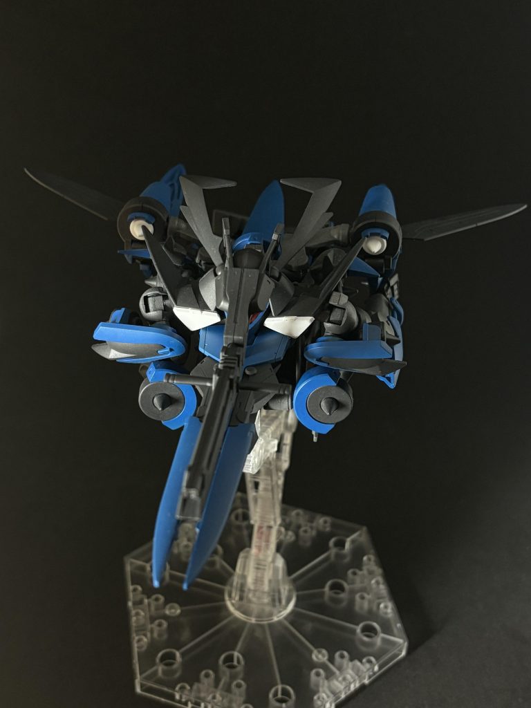 ちょっとごちゃごちゃしてますが一応完全変形します。