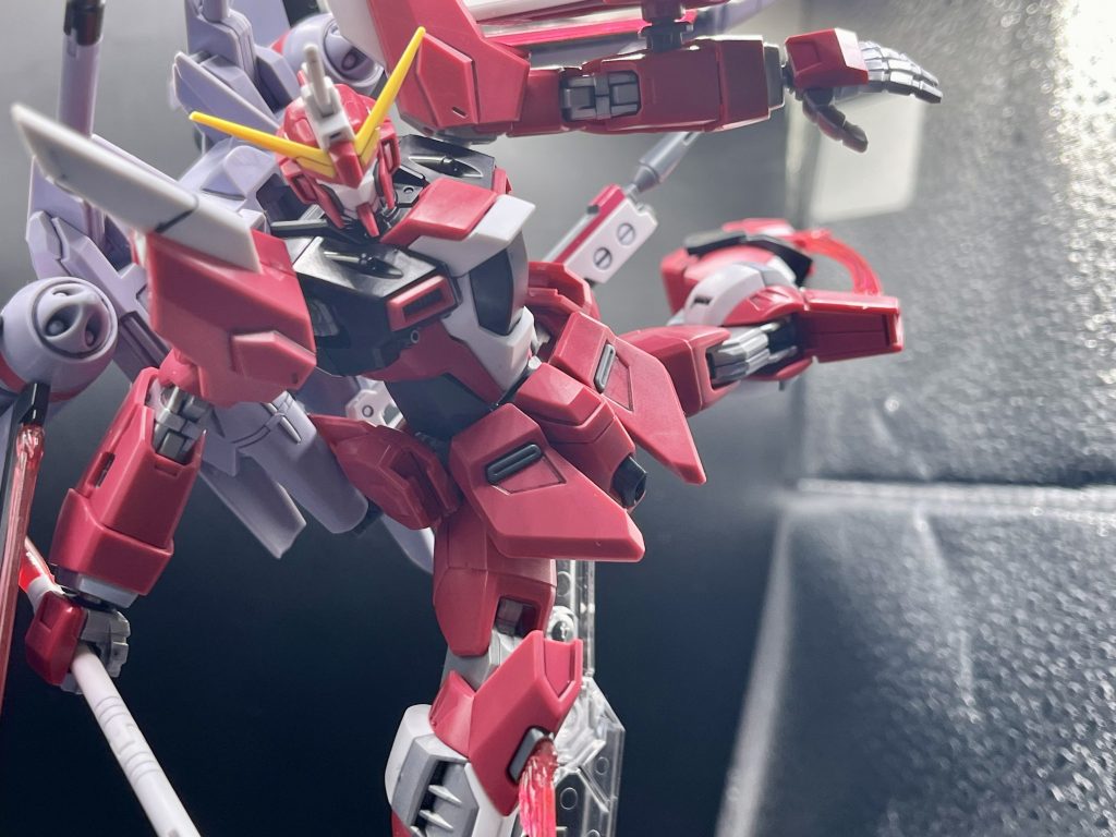 蹴りモーション