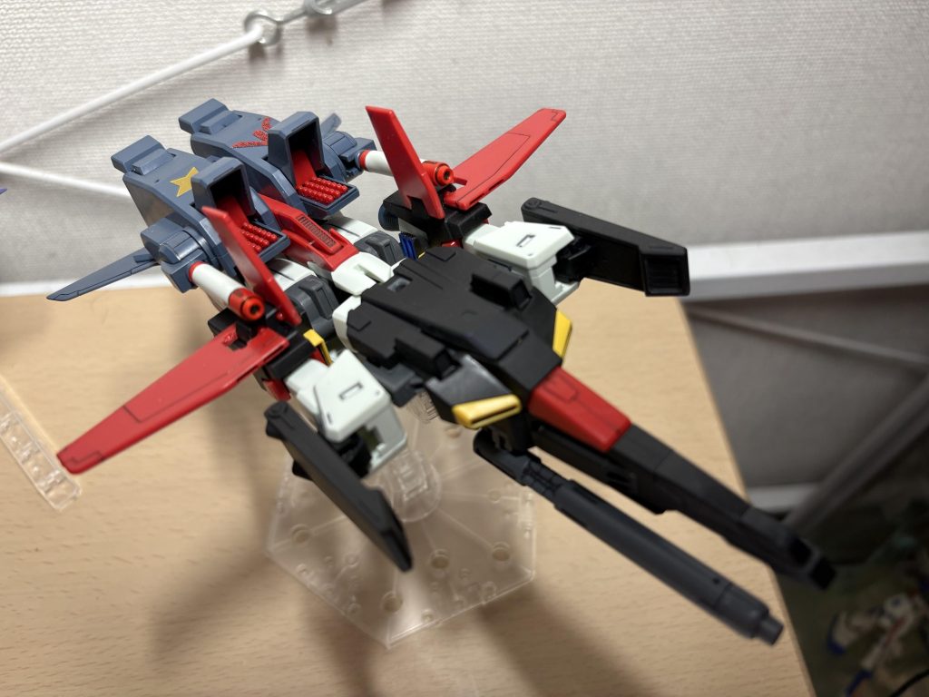 本編であまりにも活躍回数が少なかったフォートレス、、昔は勝手にMSからフォートレスに変形するのは時間がかかりすぎるからなんて思ってましたが(合体に凄い時間がかかってるところから目を逸らしつつ)