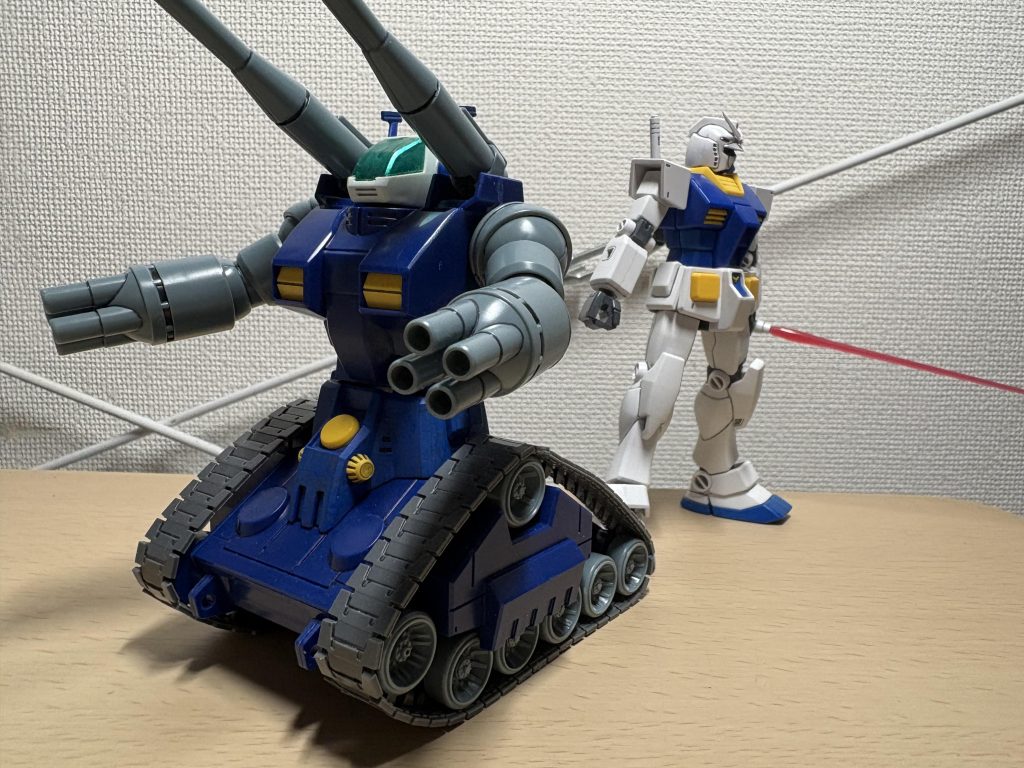 ということで終わりです。さて、後は青いガンキャノンだなって思うのですが、それってただのガンキャノン3じゃんって思う自分がいますwガンキャノン3のキットが出てくれれば、塗装する手間が省けるので、待ってますよバンダイさんwそれじゃあ。。