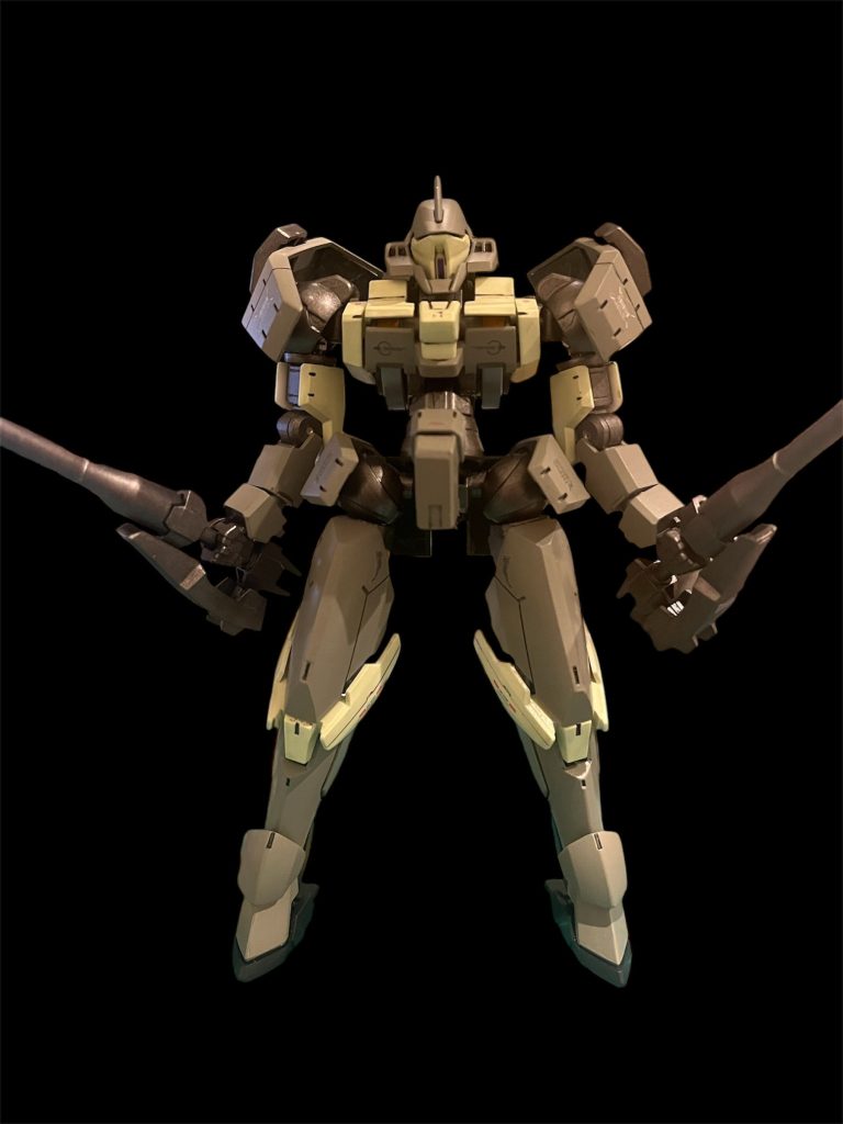 胴部と脚部をそれぞれ2ミリずつ延長しました🕺結構ヒロイックな体型になりますね🦸