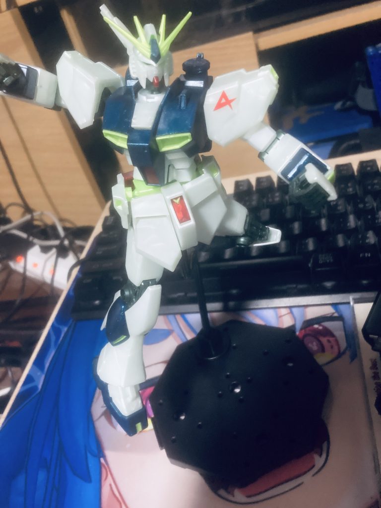 貴様を倒せばアクシズは止められる！