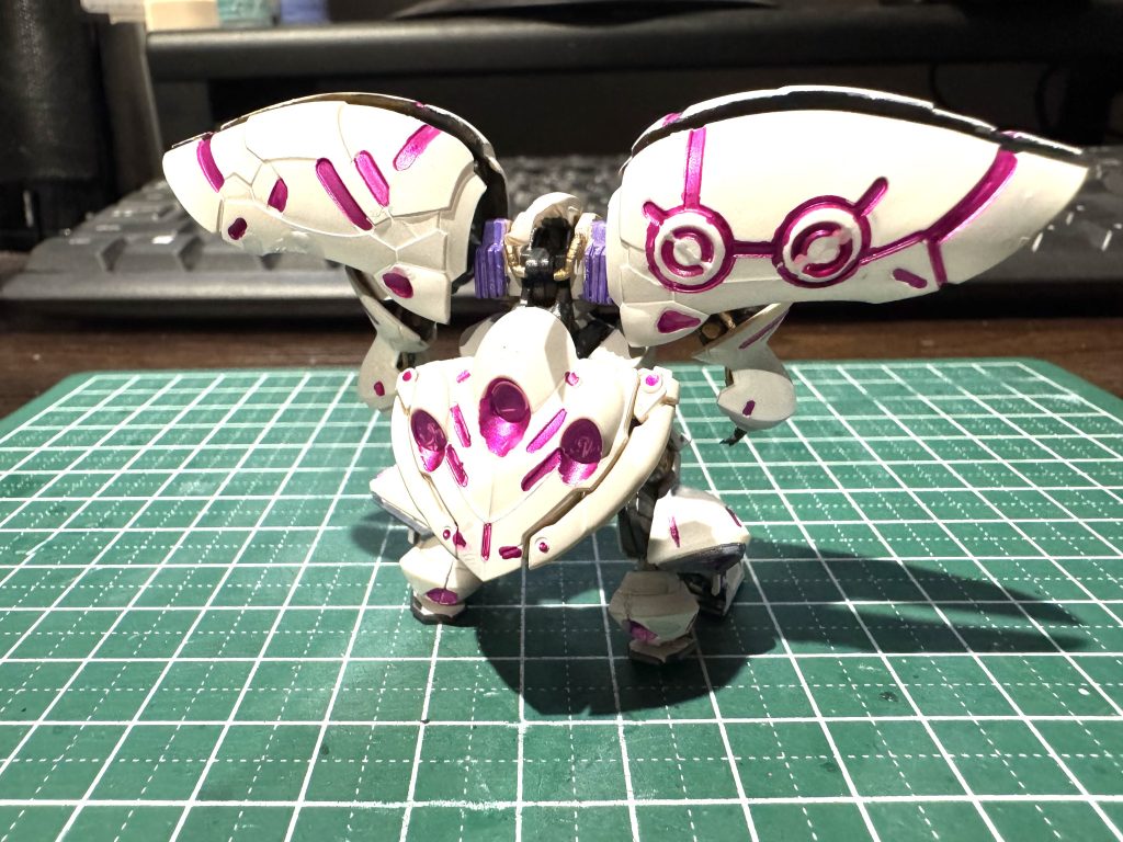 もうARTIFACTやだーーw(こんど赤いのと黒いの作ってたら笑う)