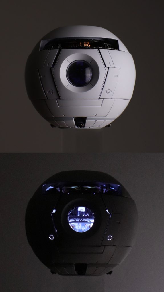 フロントフロントハッチはスジボリでデザインを追加左右に光ファイバーでバルカンライトを作成