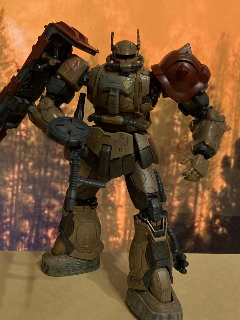 ミリタリー感が満載な感じ^_^独特のデカールも付属していますが、ほとんど手書きにしました。