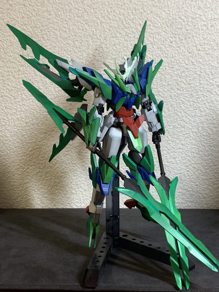 これまた干渉しまくり武器GNパルチザンⅡ結構かっこいいかも