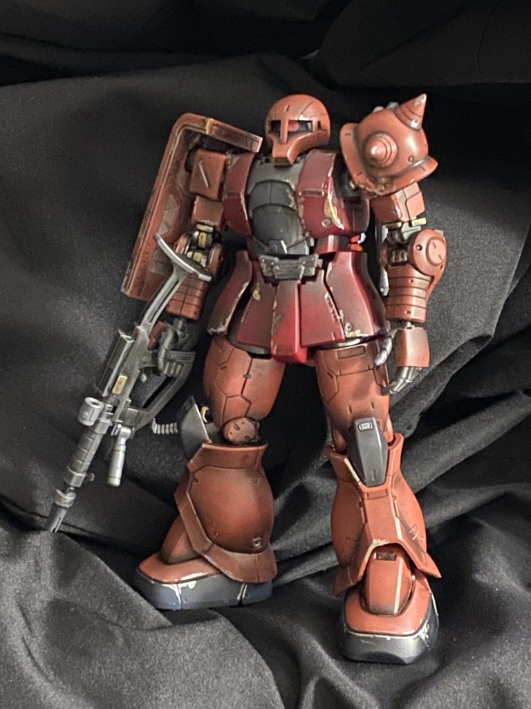 今回は過去に素組みされた物にリアルタッチマーカーとゴールド、シルバーのペンを添えて。限られた資材、環境でもいかにして楽しめるか！デカールはございませんで(；ω；)