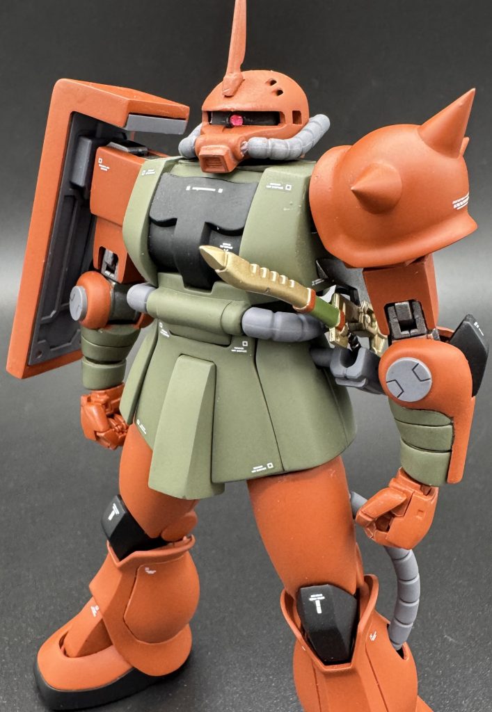 HG 1/144 ザクⅡ FS型 ガルマ・ザビ専用機