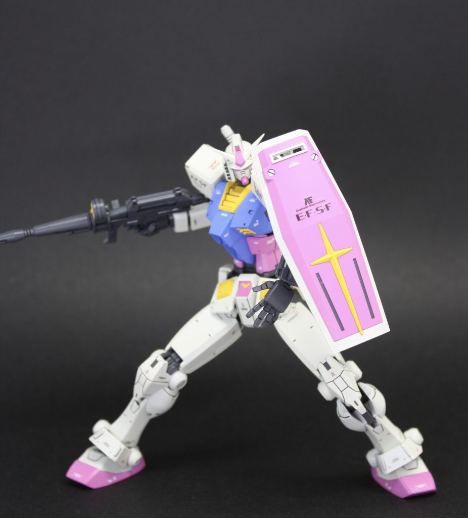 ⬛︎シールド構え足裏だけ肉抜きがあったので埋めてます