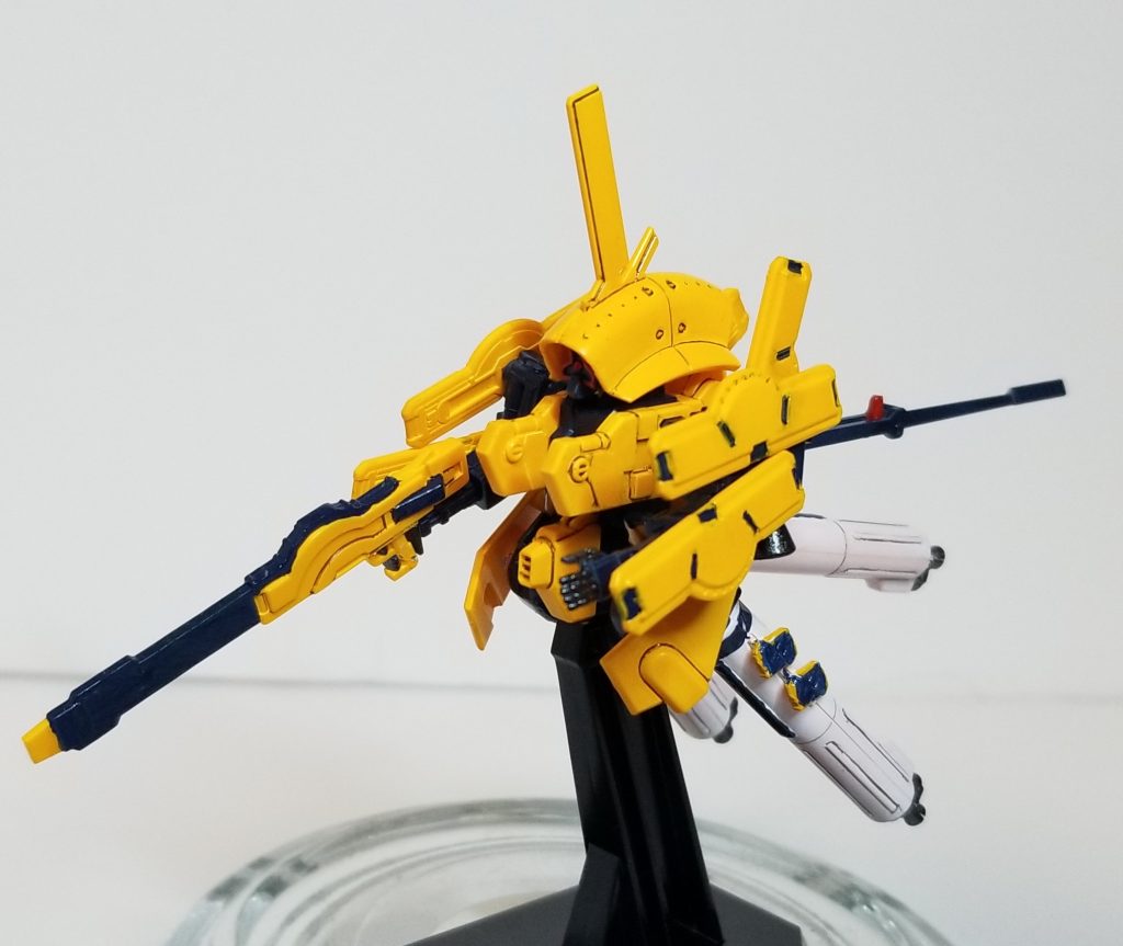 アーティファクト並のいい造形だと思います。やはりプロペラントタンクの白がちゃちい感じに見えてしまいます。次回はエアリアルホワイト辺りにしてみようと思っています。