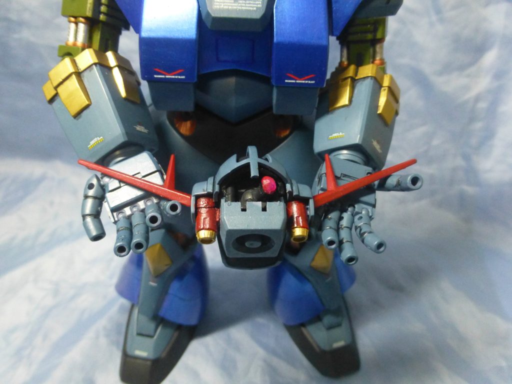 ﾓﾉｱｲ可動は縦方向は難しいので横方向だけ可動にしました