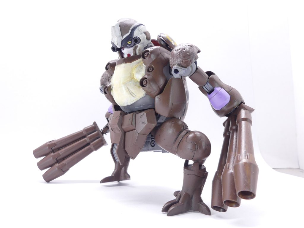 蛙人（かわずびと）モード：緊急時に発動させるシナンジュとグシオンの合体形態。シナンジュがグシオンに呑まれる様に合体、シナンジュ用の大型外骨格となりそのパワーを存分に振るう。一体いつ発動させるのか。それはずっと後で…次回は豪華大将軍。素組みに見えますが一部改造しています。