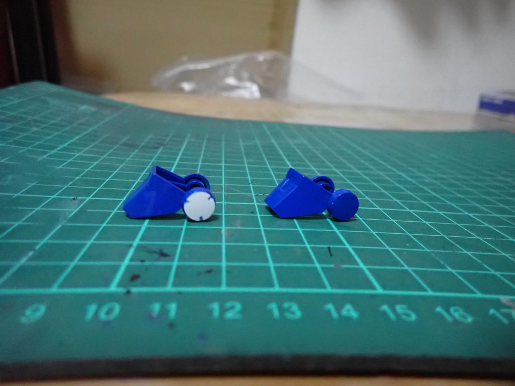 ここの塗分けは３号機と違います。