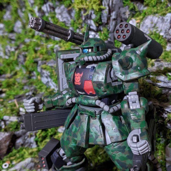 ザクハーフキャノン迷彩仕様（ロイド・ガーランド専用機）