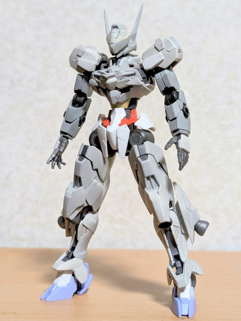 製作途中二の腕と胴体の延長が分かりやすくなっているかと思います