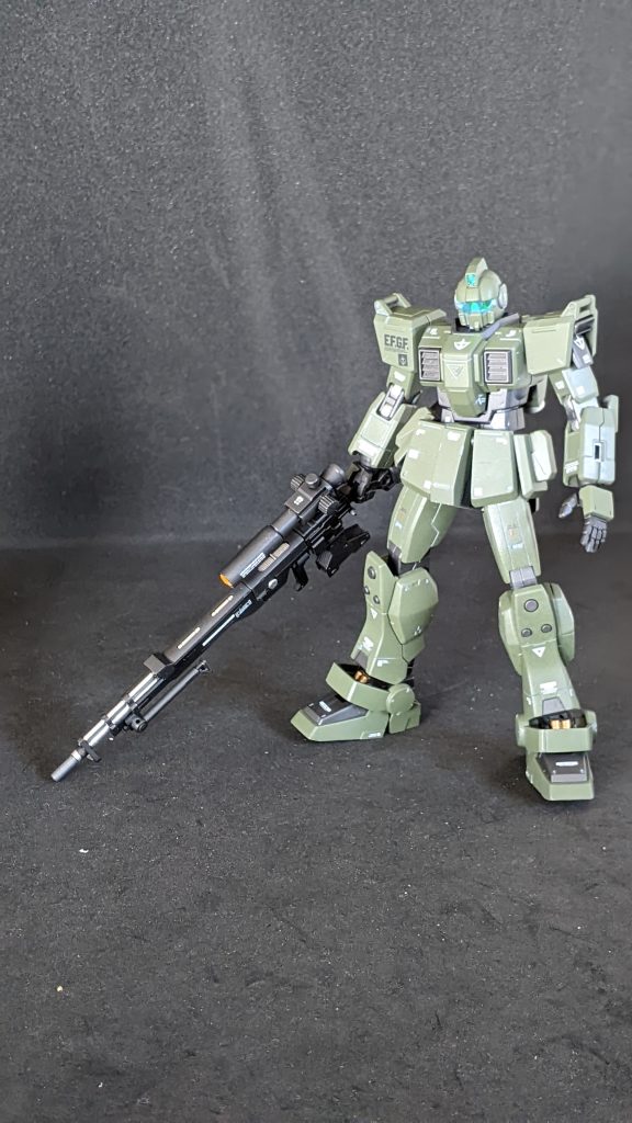 ダークグリーンで全塗装して、システムウェポンキットのライフル持たせただけなのですが、満足です。