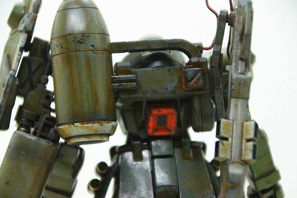 背部、ガナーの配線はメッシュワイヤーに変更しています