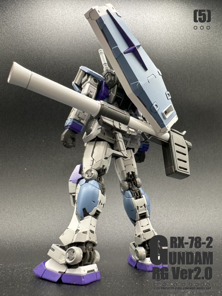 オーソドックスな後方斜め下からのショット