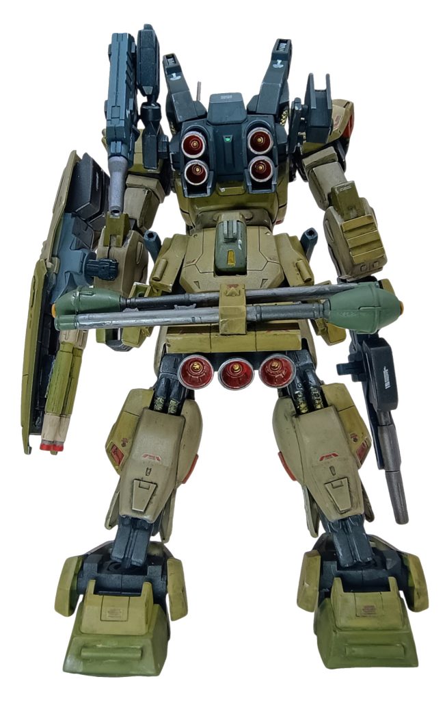 Ike主任：リアも延長して、バーニアを追加。これで高機動型と言い張れる😤！ついでにウェポンラックにジオンから押収したシュツルムファウスト！バックパックは、機関砲追加！