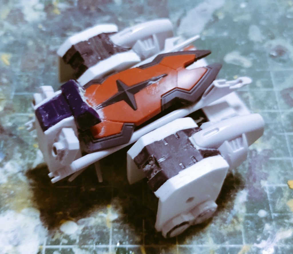 塗装前のラーローダー。