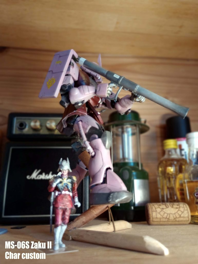 シャア専用ザク　フル可動仕様　1/144旧キット　＋　シャア–4枚目/制作者：jem77custom