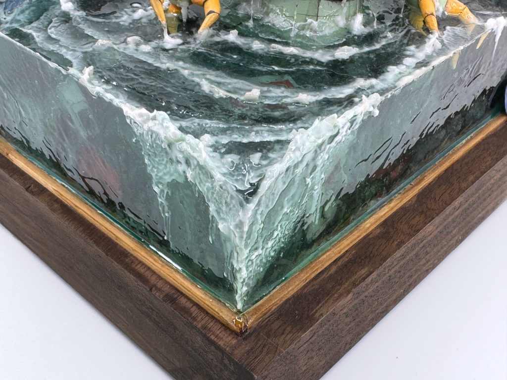 滴る感じで水の流れを合えて外に落としています。