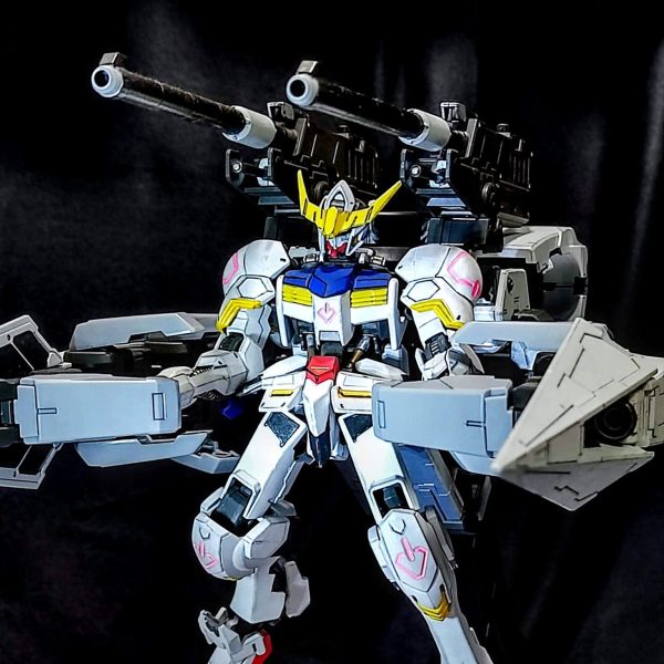 ガンダムバルバトス＆長距離輸送ブースター クタン参型