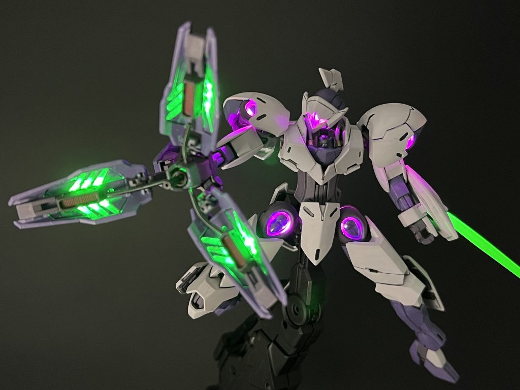 HG 1/144 ミカエリス 【LEDエディション】–2枚目/制作者：OYAJIN