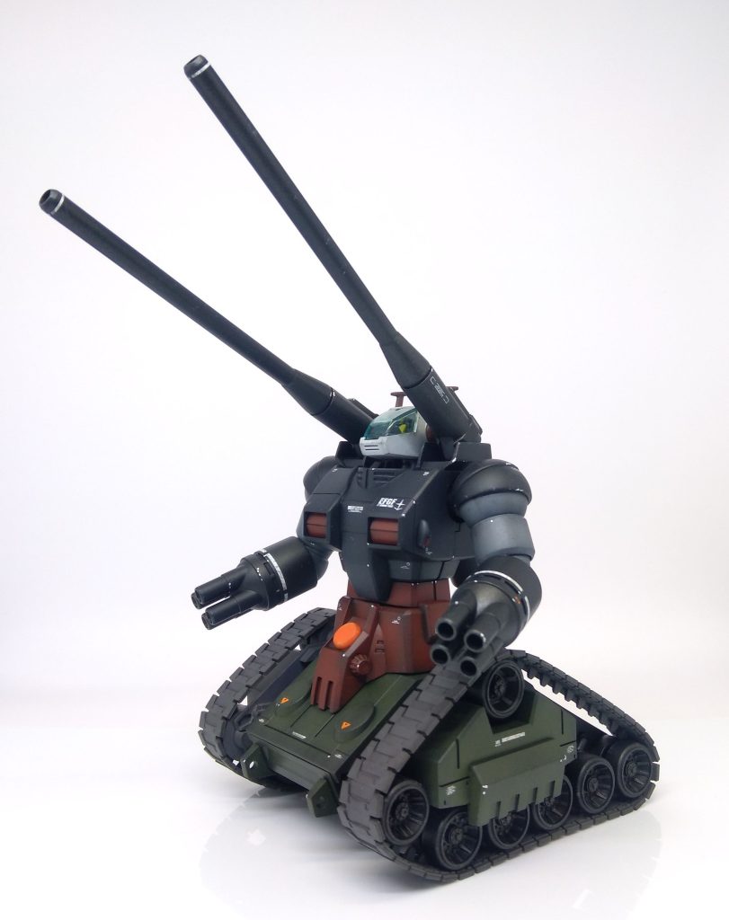 ノーマルヘッドも載せたくなったので制作しました。キャノピーがあまりにも青いのでクリアースモークを薄く吹いています。やはり頭でかいな～。