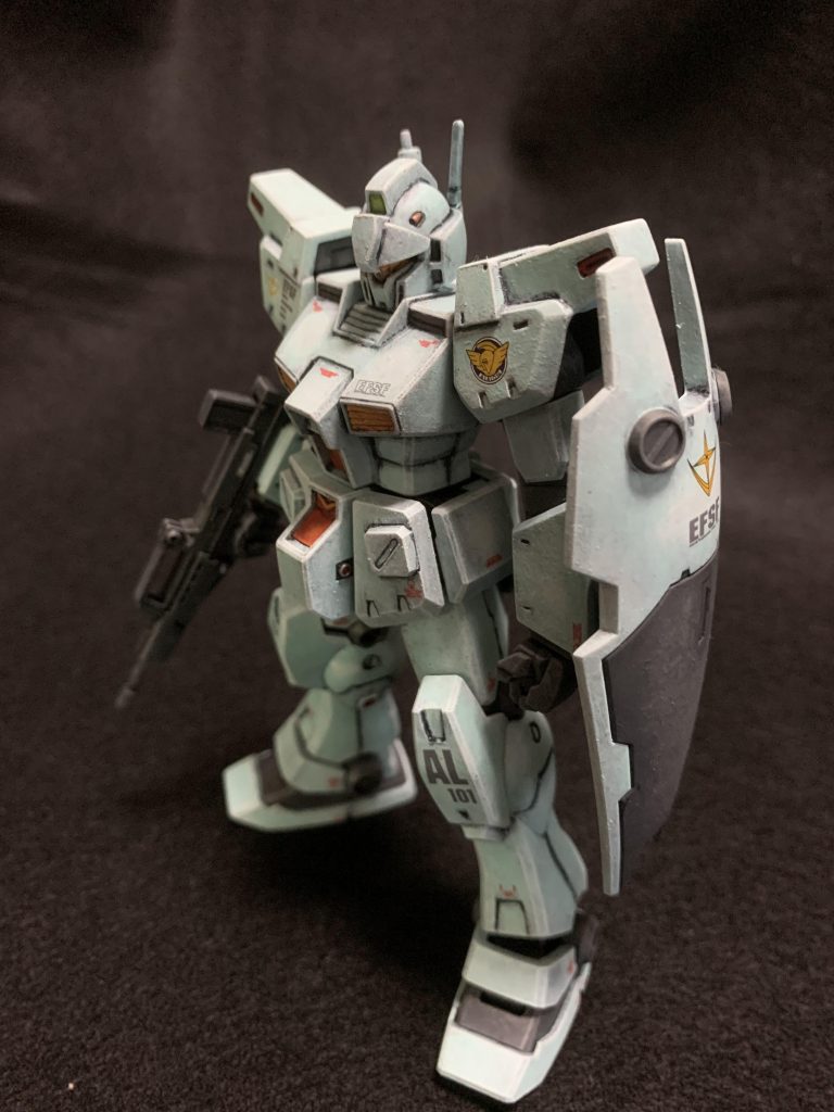 HGUC ジムカスタム–3枚目/制作者：ベーヤン