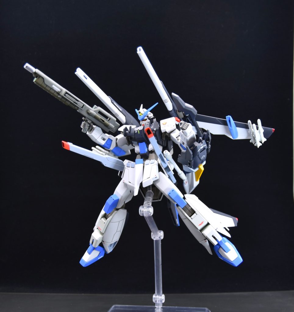 フリーダムやオオトリを参考にフルバースト形態にもできます。