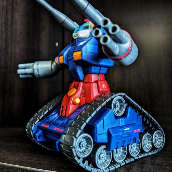 「はい、戦車みたいなモビルスーツありますよね」　ガンタンク