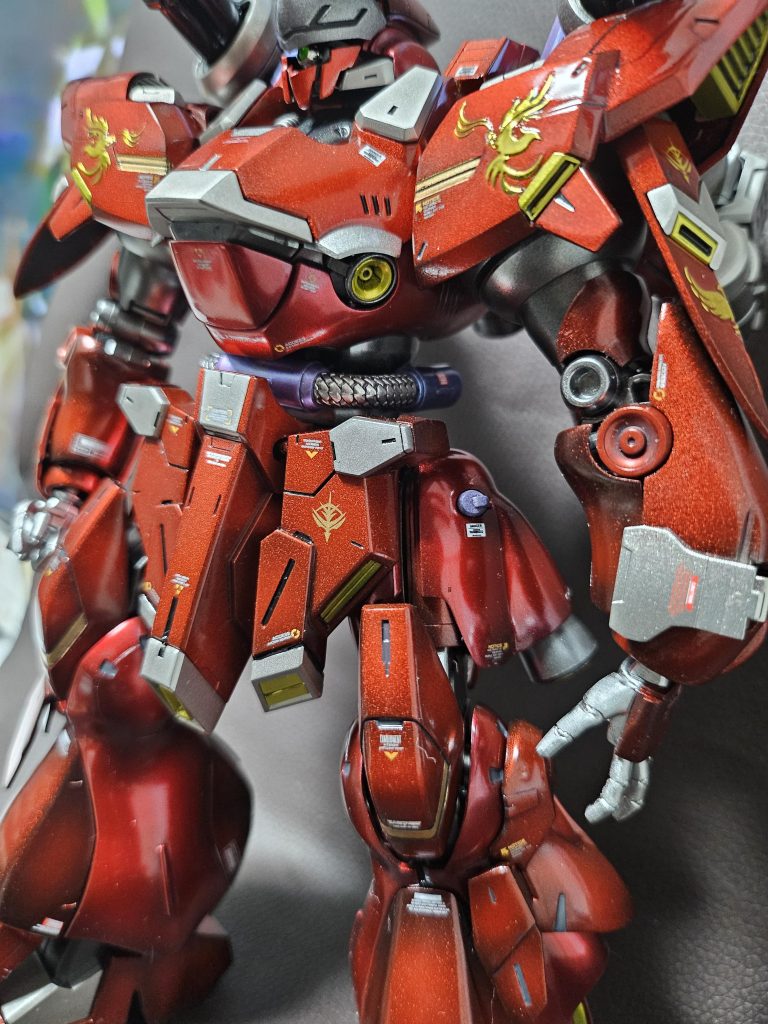 赤の色味の差がわかるかなぁ