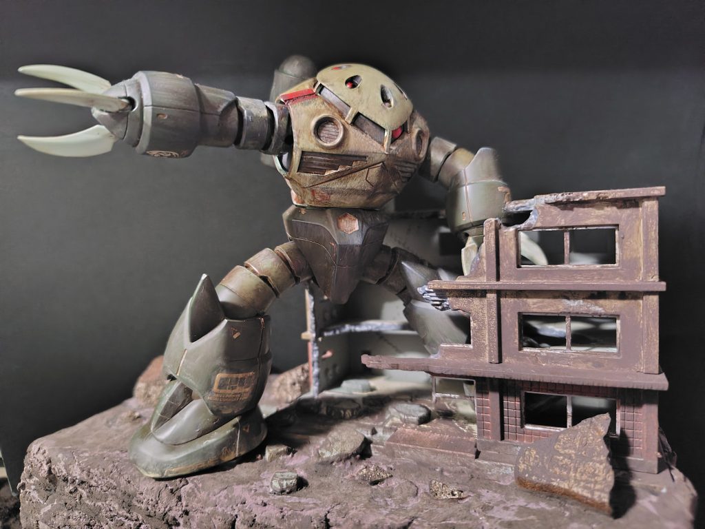 照明付けるとこんな感じです。迫力がまったく違いますねぇ〜。