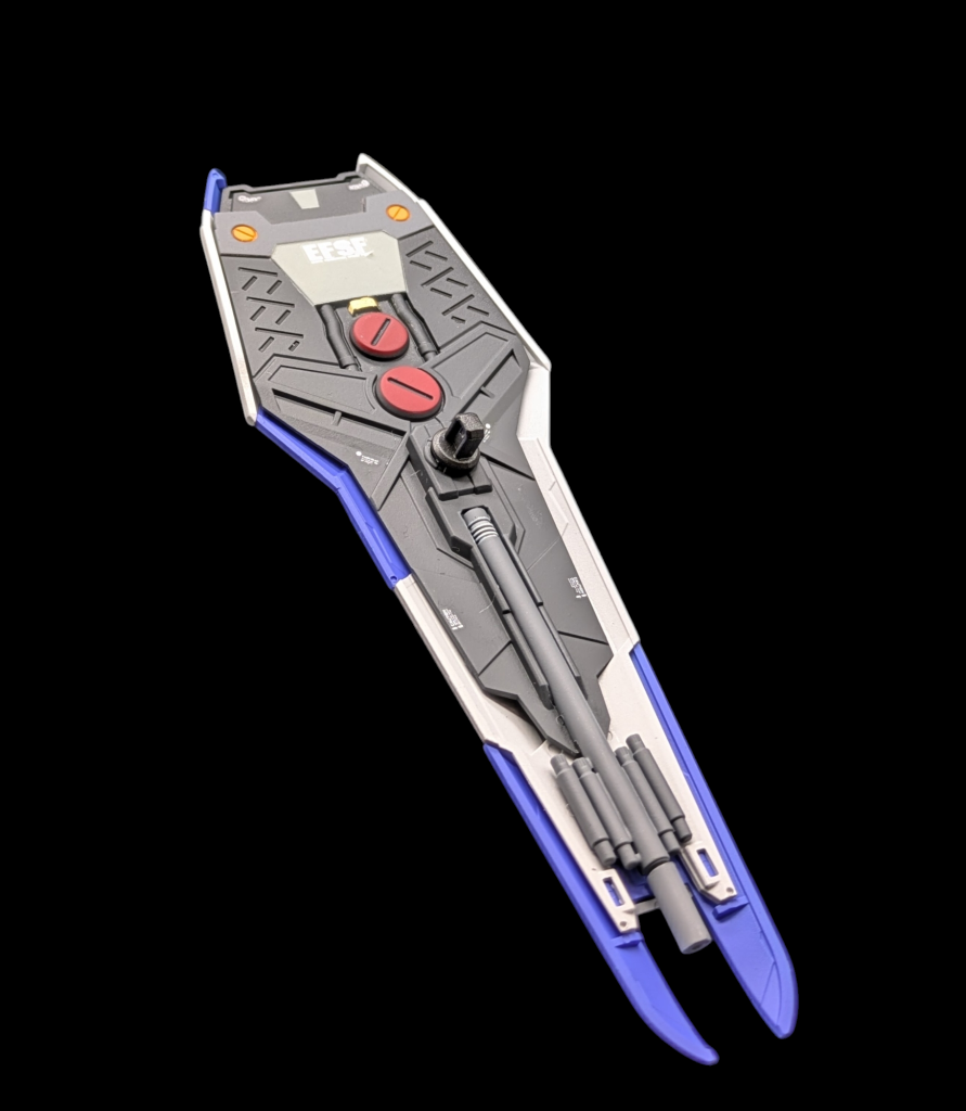 シールド裏、あまり見えない笑