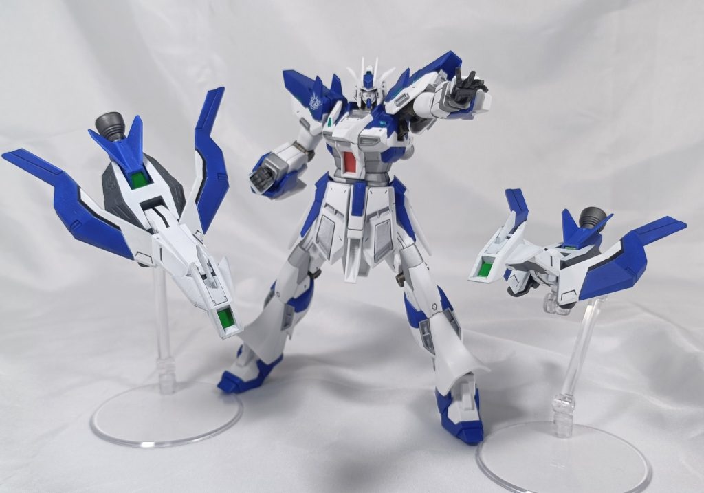 こいつらとももちろんドッキング予定です。長い間三代目を支えてきた機体なので、色んな形態やギミックがあって楽しい機体になっております。(zaku-kao6)ということで、紅組応援投稿シリーズその②でした。意外な仕様も知れて、ホント気をつけようと思いました…(gundam-kao10)来年にはヴレイブの完成版も頑張りますので楽しみにしていただければと思います。(gundam-kao8)