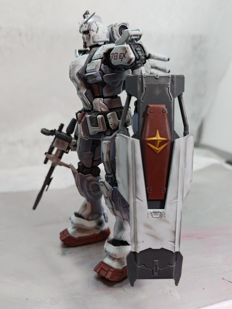 ガンダムEX–3枚目/制作者：ギン