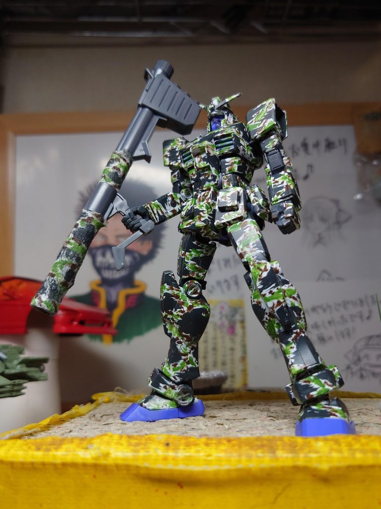 ４色目は茶系、フェイスと足の塗装前。