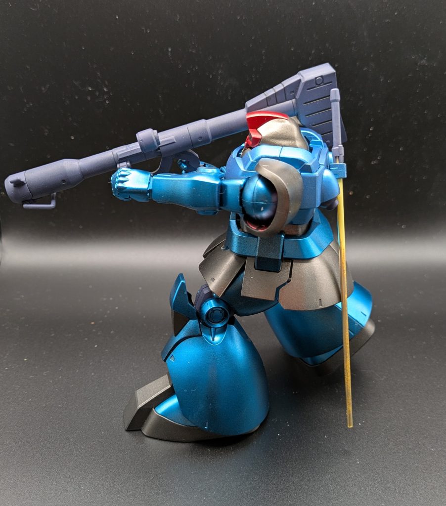 可動域も多くて、放送当時に発売された500円の1/144キットとは比べ物にならない。（旧キットは旧キットで味はありますが）