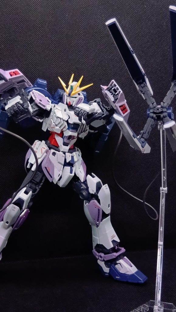 B装備を付けた状態でポーズ。