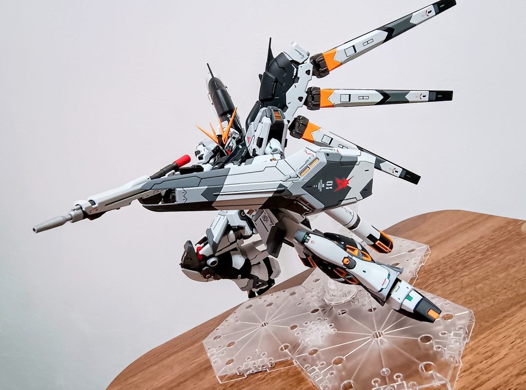 RG Hi-νガンダム νガンダムカラー–4枚目/制作者:kuro@-12