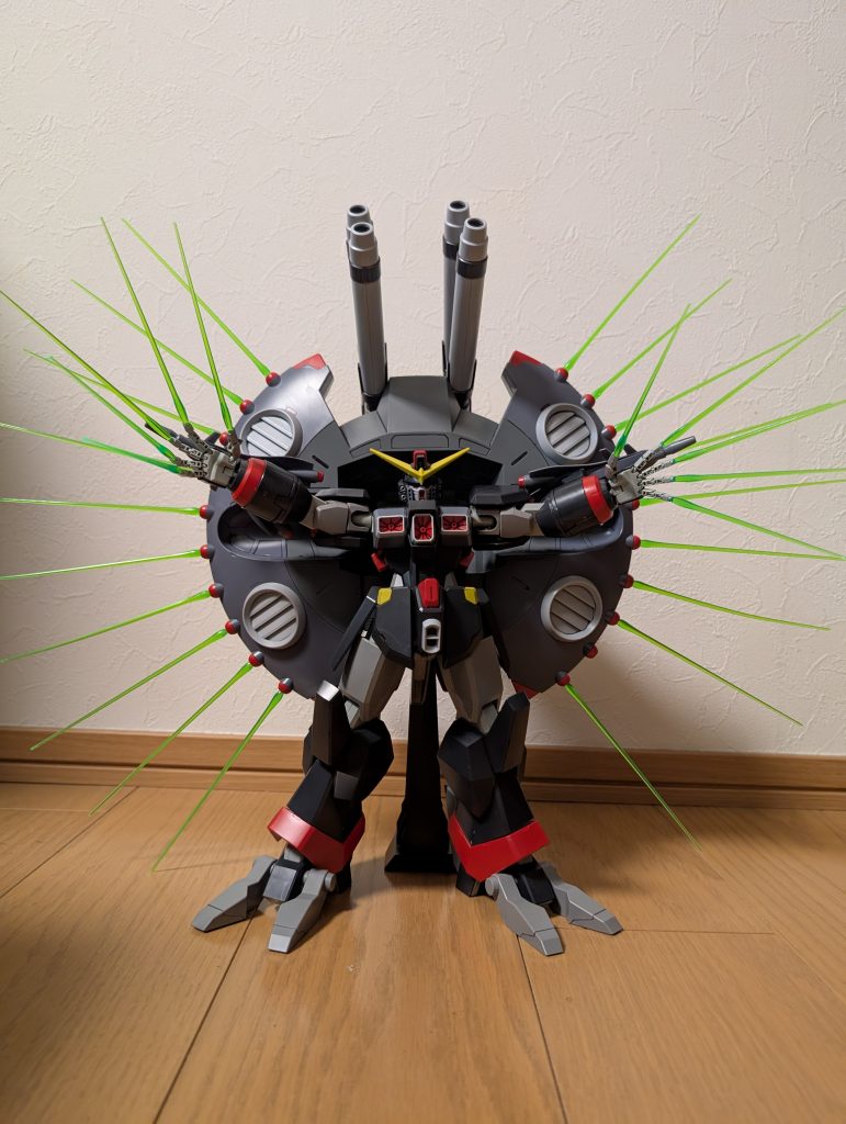 とにかくデケェ…