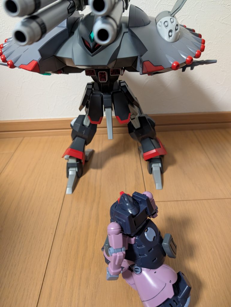 ドムトローペン「今日はジムさんがお休みだから仕事を代わるぞぉ〜…って…!?」「ジムさんの仕事って…やられやk」